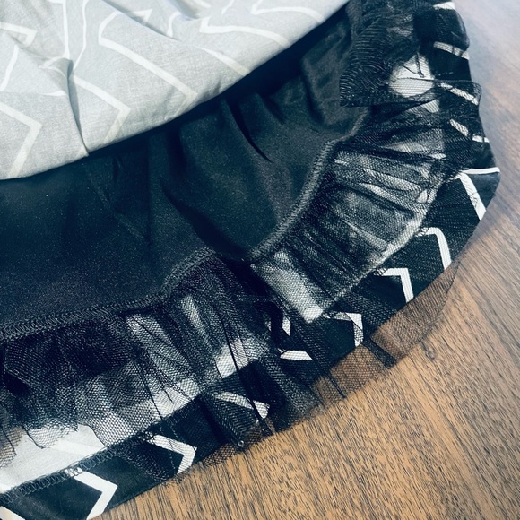 A. Byer Black and White Zigzag Mini Dress - Picture 6 of 8